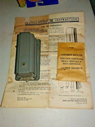 Vintage Honeywell Thermostat Type T44