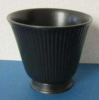 Vintage Mid - Century Wedgwood Black Ravenstone Vase