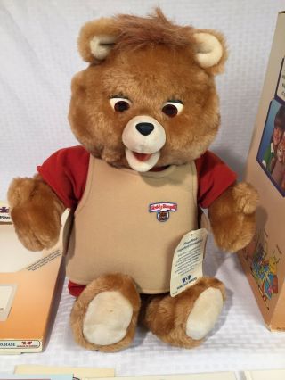 Vintage 1985 Teddy Ruxpin Talking Bear W/ Tapes And Books 3