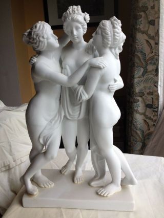 Classic 3 Graces Statue 48 Cm (19 ") High.  Delivery To Most London Postcodes