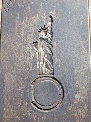 Vintage Statue Of Liberty York Ny Fob Jewelry Die Hub Hob Bates Klinke