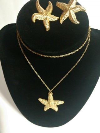 Vintage Trifari Necklace And Earring Set Gold Tone Starfish