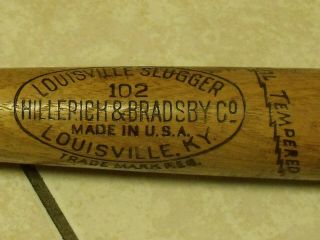 Vintage U.  S.  N.  Louisville Slugger 102 " Oil Tempered " Softball Wood Bat