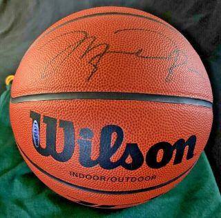 Michael Jordan Signed Wilson Basketball Chicago Bulls Hof Uda W/ Box Bag