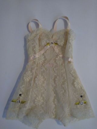 Vintage 1957 Madame Alexander Cissy Doll Rare Tagged Lace Chemise