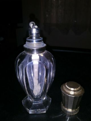 Vintage (heavy Facet Clear Cut Glass) Table Cigarette Lighter With Rope Inside