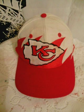 Vintage 90s NFL Kansas City CHIEFS Embroidered ARROWHEAD SNAPBACK CAP 3