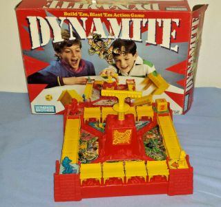 1988 Vintage Dynamite,  Parker Brothers Board Game Complete,  Missing 1x Green Man