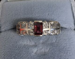 Vintage Sterling Silver Size 7.  25 Garnet Red Stone With Diamonds.