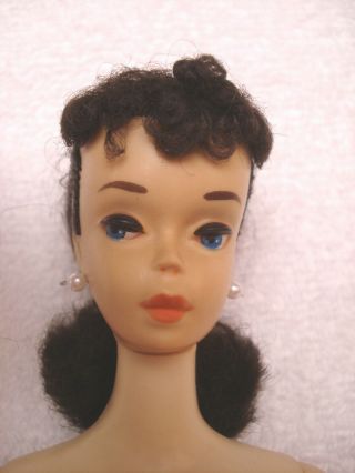 Vintage 3 Brunette ponytail Barbie 3