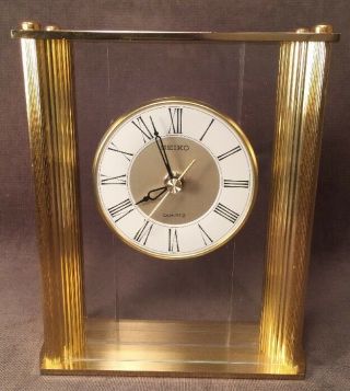Seiko Qqz014g Vintage Quartz Gold Glass Table Top Clock