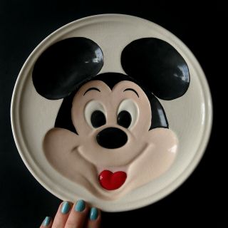 Vintage Walt Disney Prod Mickey Mouse Hand Painted Ceramic Plate 1970 