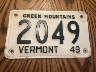 Vintage 1949 Vermont 4 Digit License Plate Green Numbers (not Black)