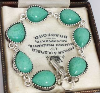Vintage - 1950s Czech Green Peking Marble Glass Cabochon - Pear Drop Bracelet
