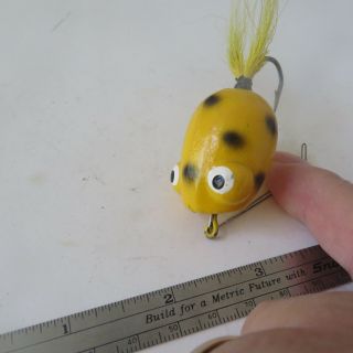Fishing Lure 1½ " Vintage Weber Spin - Frog Weedless Yellow Hair Tail