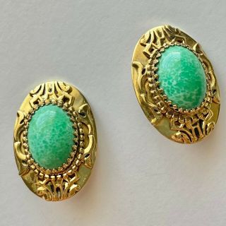 Signed Whiting & Davis Vintage Jade Green Peking Glass Gold Tn Clip Earrings 387