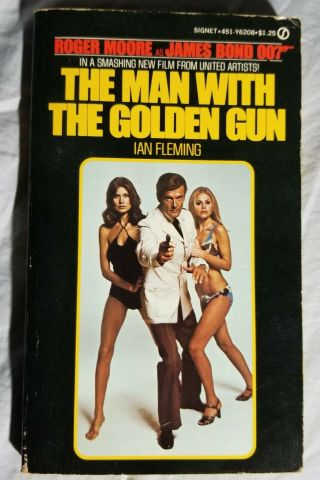 James Bond 007 Ian Fleming The Man With The Golden Gun Movie Tie - In Paperback