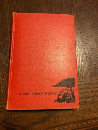 Judy Bolton Mystery 8 The Voice In The Suitcase By Margaret Sutton - 1935