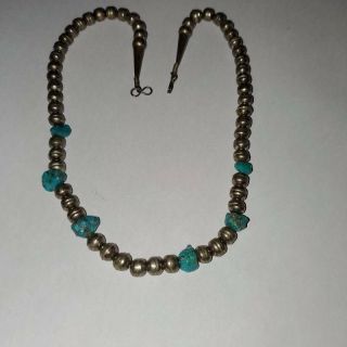 Vintage Southwestern Sterling Bench Beads With Turquoise Nuggets Necklace
