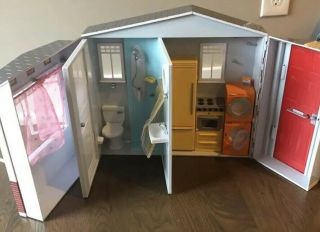 Barbie 2005 Totally Real House Mattel Playset Dollhouse Folding W Sounds