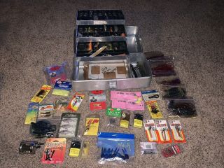 Vintage Umco Tackle Box Full Of Fishing Lures Crank Baits Jigs Plastic Other Mis