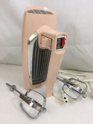 Vtg Pink Hand Mixer Atomic Space Age Mid Century Modern General Electric