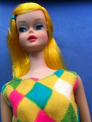 Vintage Barbie Color Magic Gloden Blonde/scarlett Flame Mint