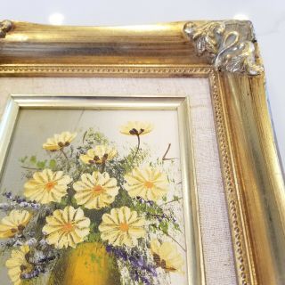 VTG Shabby Cottage Floral Still Life Daisies Bouquet Signed Painting Gold Frame 3