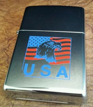 Vintage Zippo Lighter Bald Eagle USA American Flag polished Chrome 2