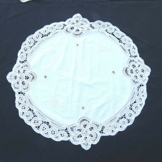 Vintage Handmade Battenburg Lace Doily 19 " Round Beige Cotton