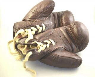 Retro Vintage Dark Brown leather boxing gloves GDR DDR 2