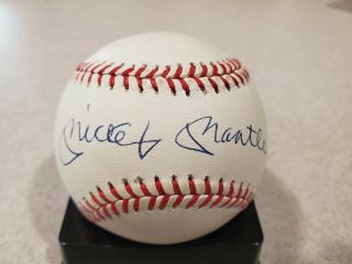 Mickey Mantle Autographed Baseball Hof Beckett Bas Yankees