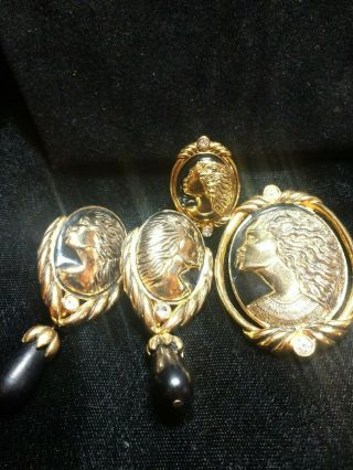 Vintage Avon Set Coreen Simpson Cameo Brooch Earrings Ring Size 5 Estate Find