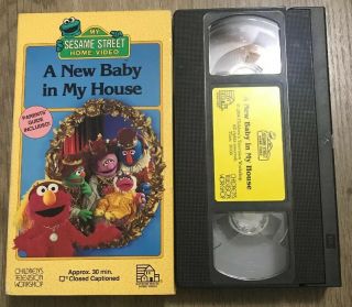 Sesame Street - A Baby In My House Vhs 1994 Snuffleupagus Muppets Vintage