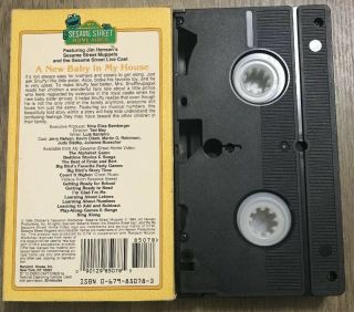 Sesame Street - A Baby in My House VHS 1994 Snuffleupagus Muppets Vintage 2