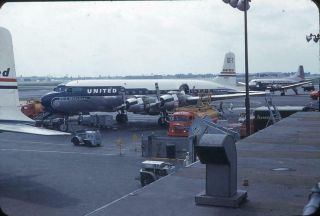 United Airlines Dc - 7 Aircraft At Gate Shell Fuel Trucks Vtg 1950s Slide Photo