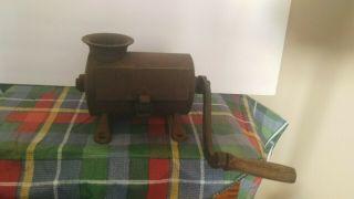 Antique Cast Iron Tobacco Cutter Grinder No Breaks Unmarked Check Photo