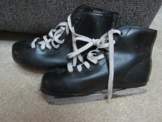 Youth Ice Skates Black Size 3 Vintage