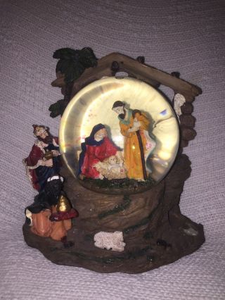 Vintage Christmas Nativity Musical Snow Globe (silent Night)