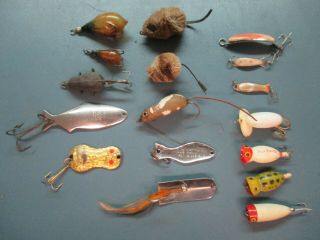 17 Vintage Small Fishing Lures Weedless Glass Eyes Pflueger Mouse Lucky