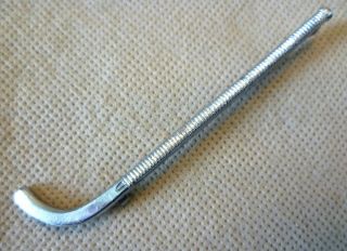 Vintage Jewellery - Novelty Silvertone Brooch In The Shape Of A Hockey Stick