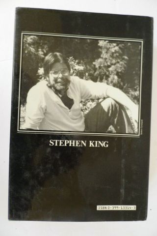 The Tommyknockers 1987 by Stephen King 1st Edition HB,  DJ in N/M. 3