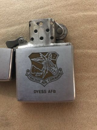 EARLY STRATEGIC AIR COMMAND ZIPPO LIGHTER OUTSIDE 5 BARREL HINGE Dyess AFB 2