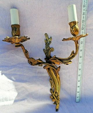 VINTAGE FRENCH ROCOCO STYLE HOT CAST BRASS DOUBLE WALL LIGHT SCONCE VGC 2