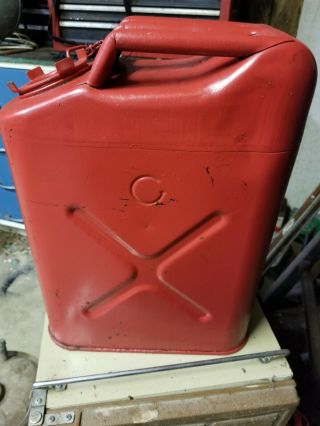 Vintage Military Gas Jerry Can Red,  Dot 5l 20 - 5 - 77willys Jeep