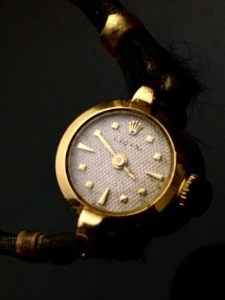 Vintage Rolex Lady 18k Yellow Gold.  Dial.  Petite.  Doesn’t Run.  For Repair