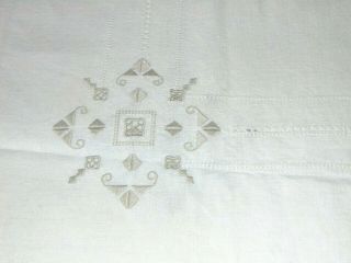 Vintage Stunning Ecru Linen Tablecloth W/Embroidery & Cut Work 99 