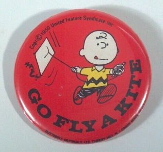 Vintage Snoopy Peanuts Charlie Brown Pin Button Badge 2.  5 " Go Fly A Kite