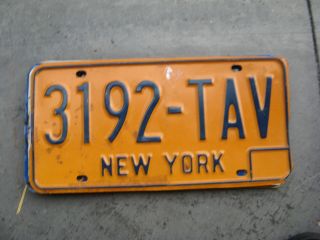 1973 73 - 1986 86 York Orange License Plate Tag 3192 - Tav