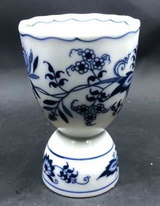 Vintage Blue Danube Egg Cup Porcelain Blue & White Flowers 2.  5 " Tall